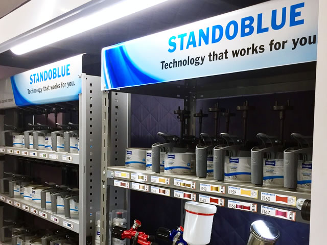 使用水性塗料　STANDOX　スタンドブルー